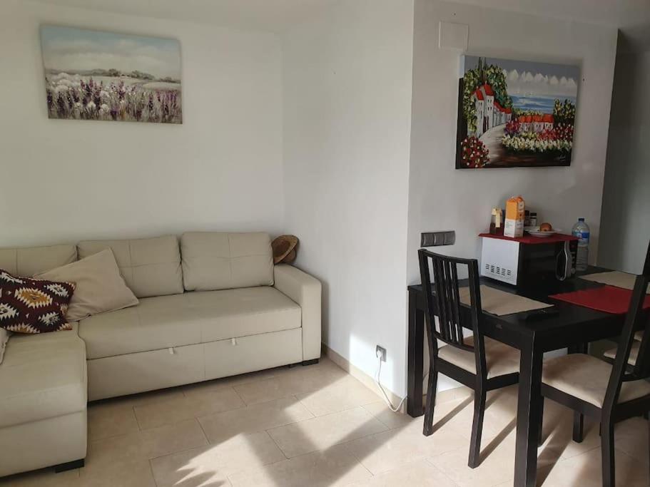Apartamento Cerca Cala Crancs Playa Салоу Экстерьер фото